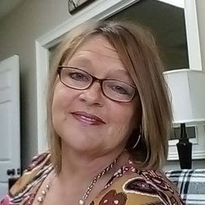 Meet your Posher, Becky